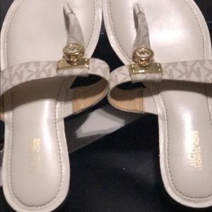 Meet your Posher, Lam hell